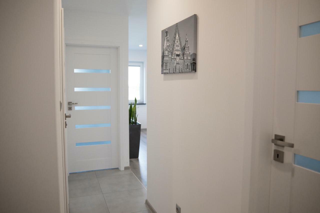 Apartament 102 G&W Apartman Wrocław Kültér fotó