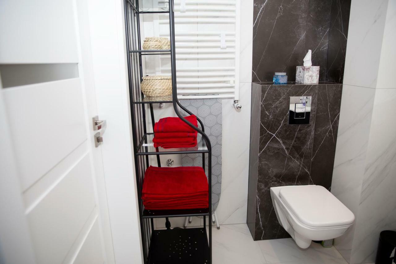 Apartament 102 G&W Apartman Wrocław Kültér fotó