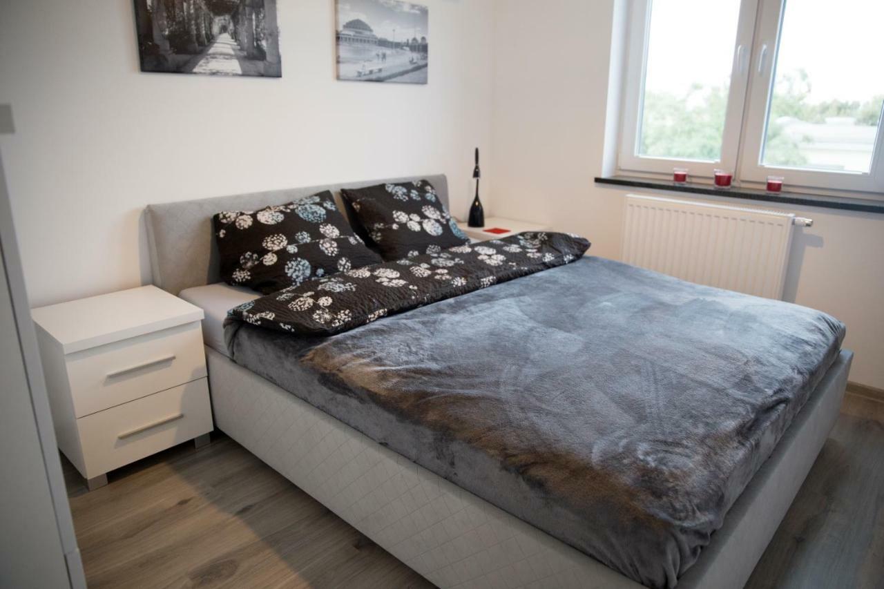Apartament 102 G&W Apartman Wrocław Kültér fotó
