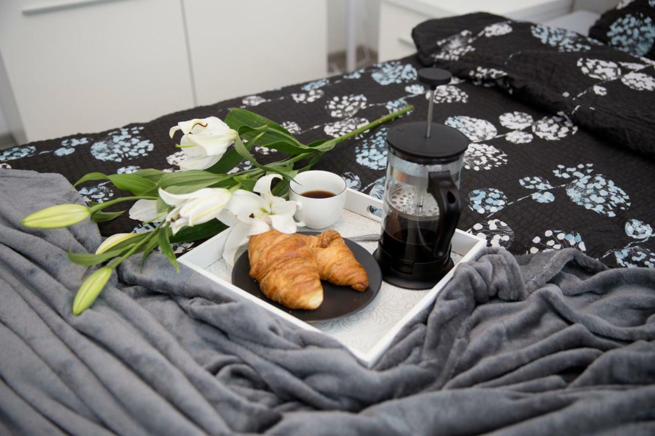 Apartament 102 G&W Apartman Wrocław Kültér fotó